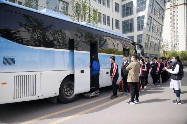 去醫(yī)院體檢已過時(shí)，移動(dòng)醫(yī)療車讓體檢更便捷