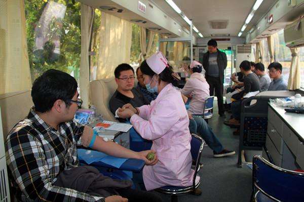 競爭惡劣，獻(xiàn)血車價(jià)格也不能成為搶奪市場的主要因素