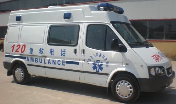 患者在等待救護車出租時需要注意什么？