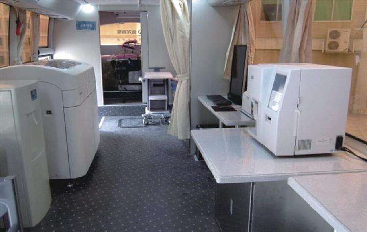 體檢車的功能你了解嗎？體檢車廠家為您詳細解答。02